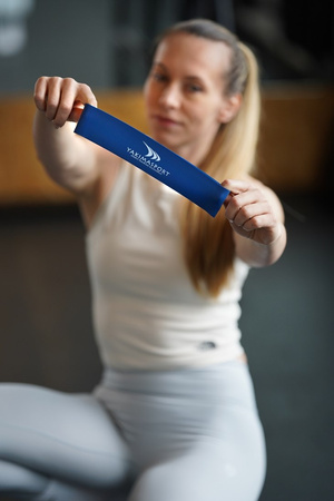 Guma fitness  NIEBIESKIA duży opór