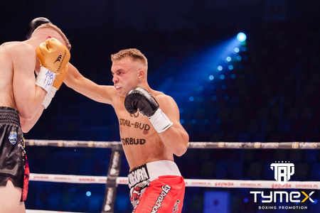 Rękawice bokserskie skórzane TIGER BLACK V 10 oz