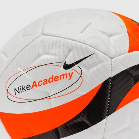 Piłka nożna Nike Academy Omnisculpt Technology HV4387-102 r.5