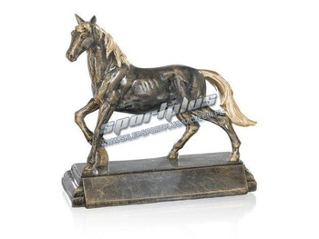 Statuetka 52641 koń